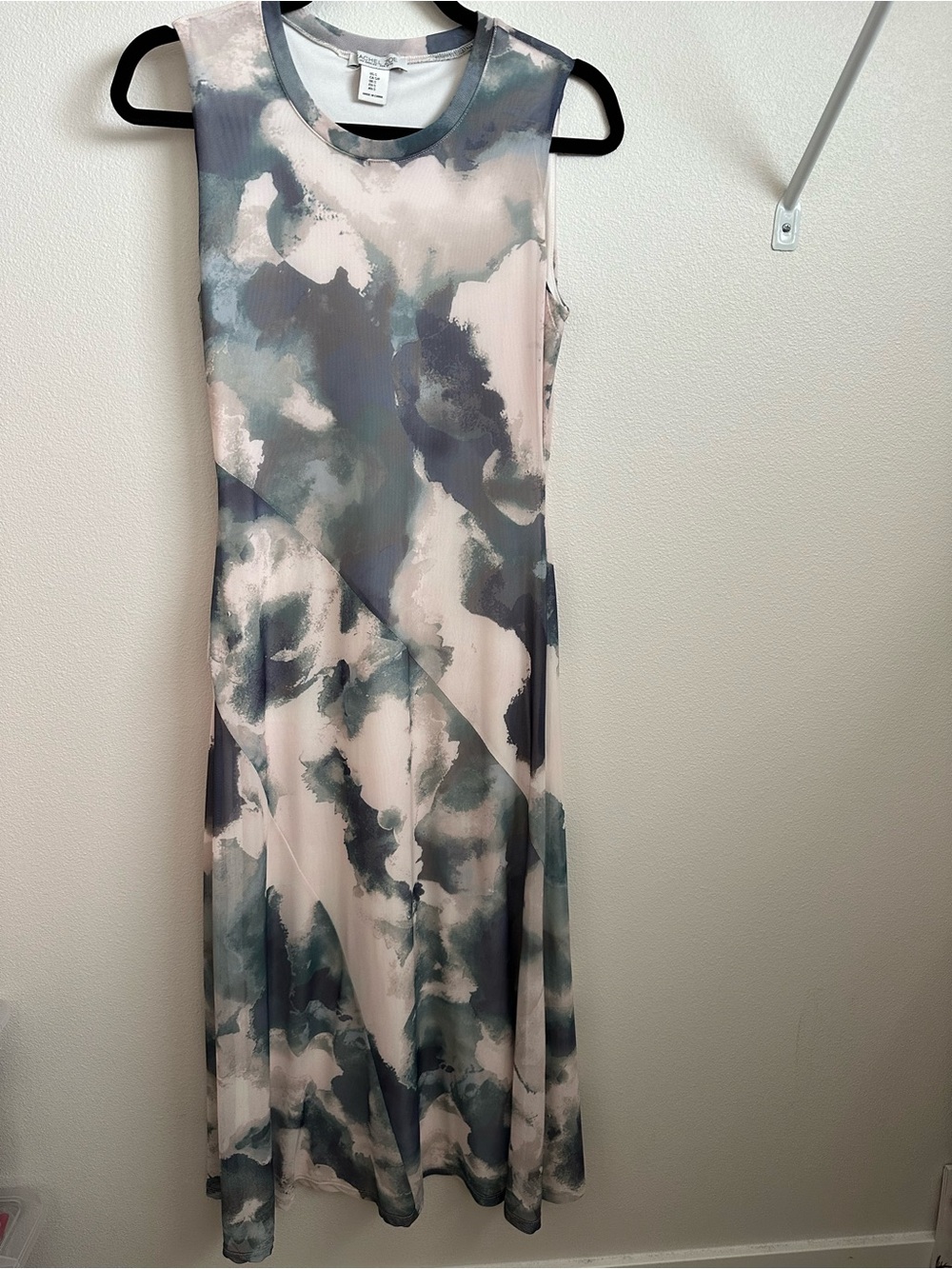 Rachel Zoe Sleeveless Maxi Dress in Blue and Cream Watercolor Print